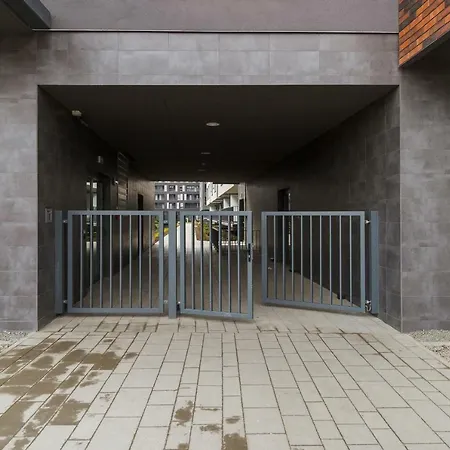 Zablocie By Renters Apartment